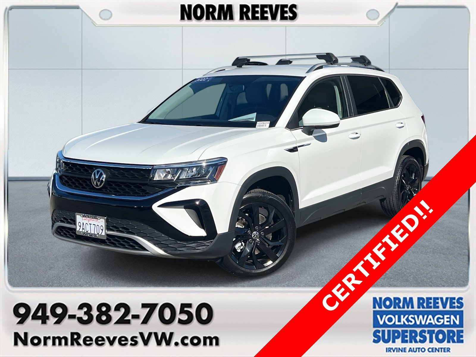 2022 Volkswagen Taos SE's photo