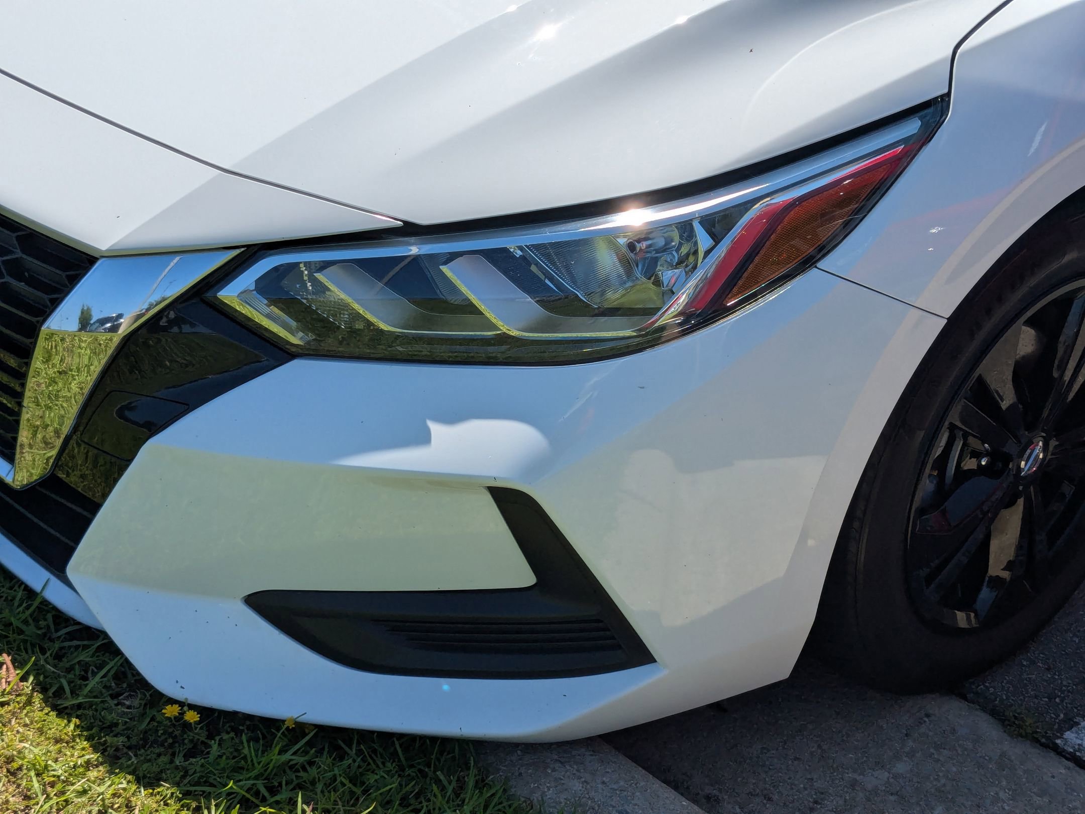 2020 Nissan Sentra SV photo 4