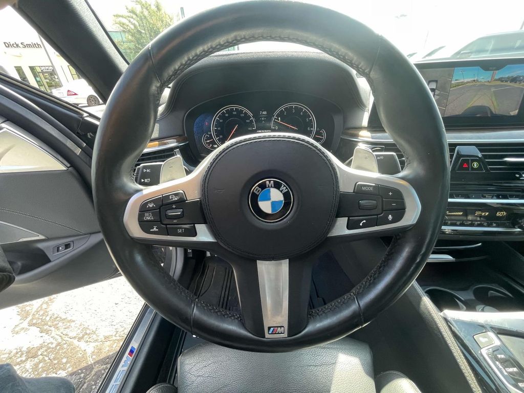 2018 Bmw M550i xDrive Sedan photo 19