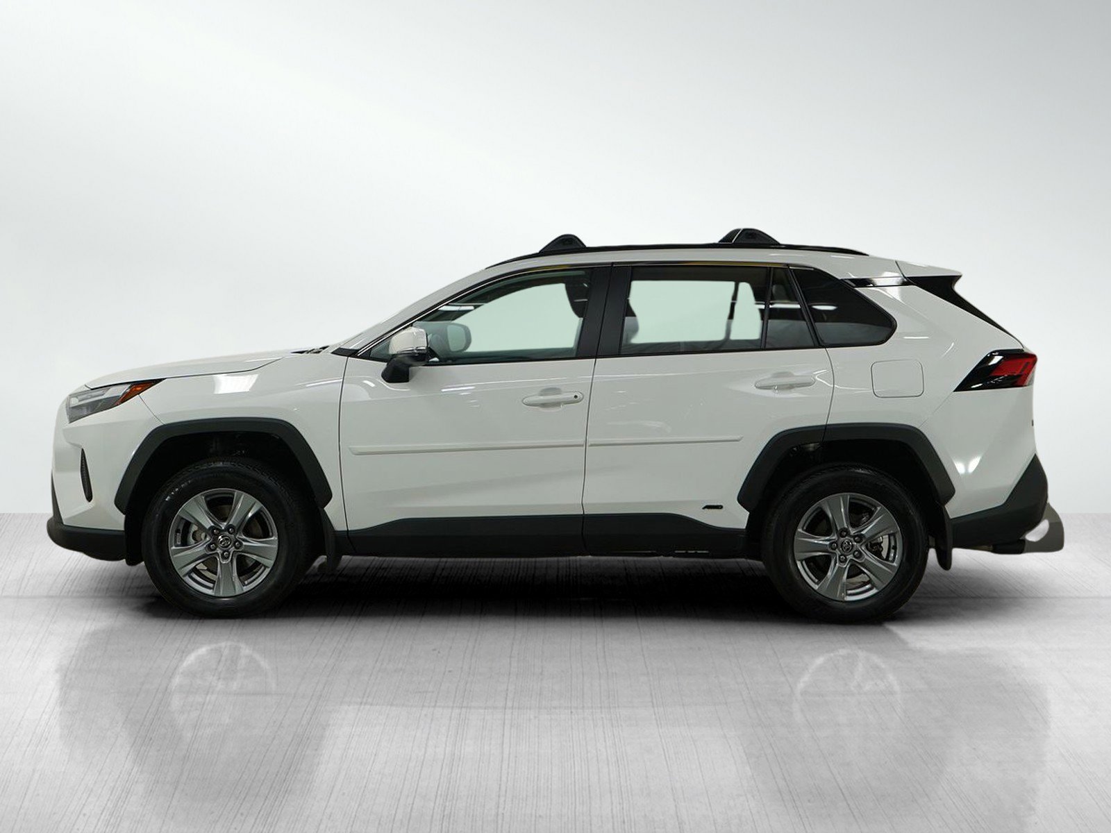 Used 2025 Toyota RAV4 XLE with VIN 4T3RWRFV6SU184100 for sale in Bloomington, Minnesota