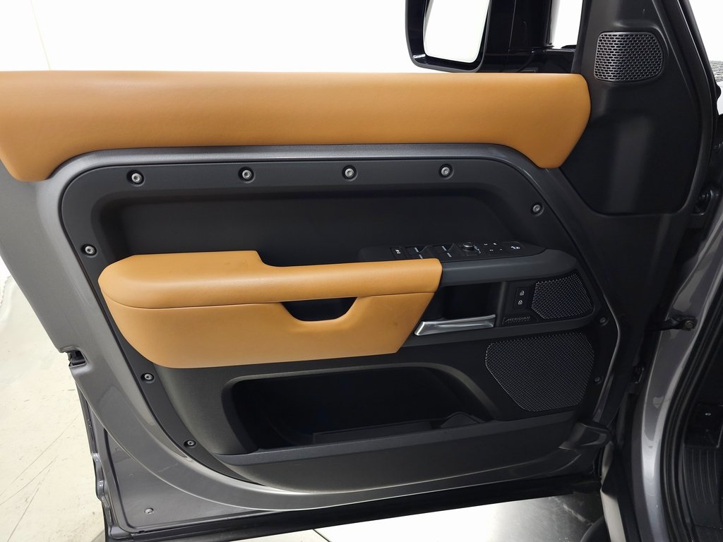 2022 LAND ROVER DEFENDER - Image 12