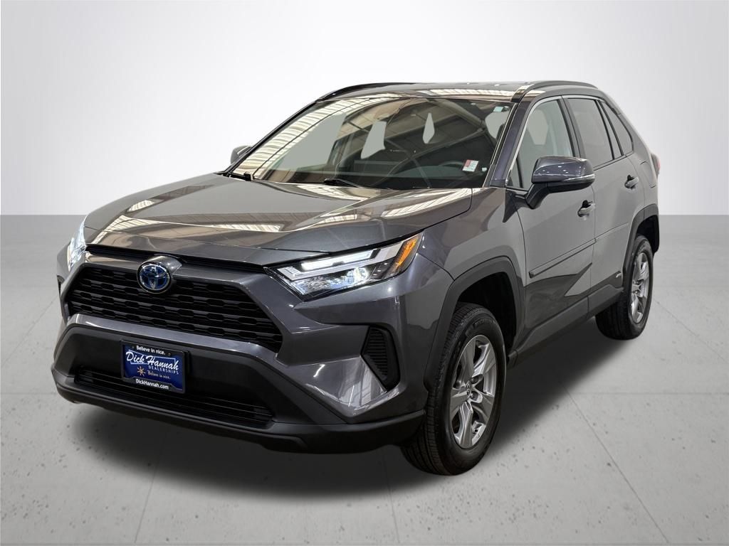 2024 Toyota RAV4 Hybrid LE photo 2