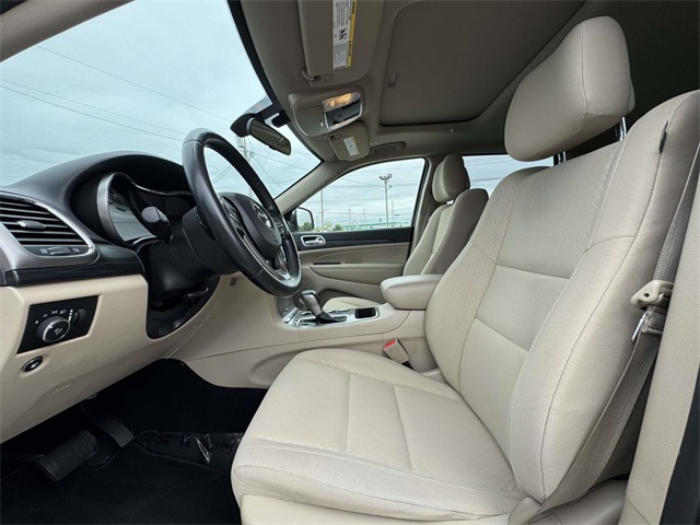 2021 Jeep Grand Cherokee Laredo E photo 6