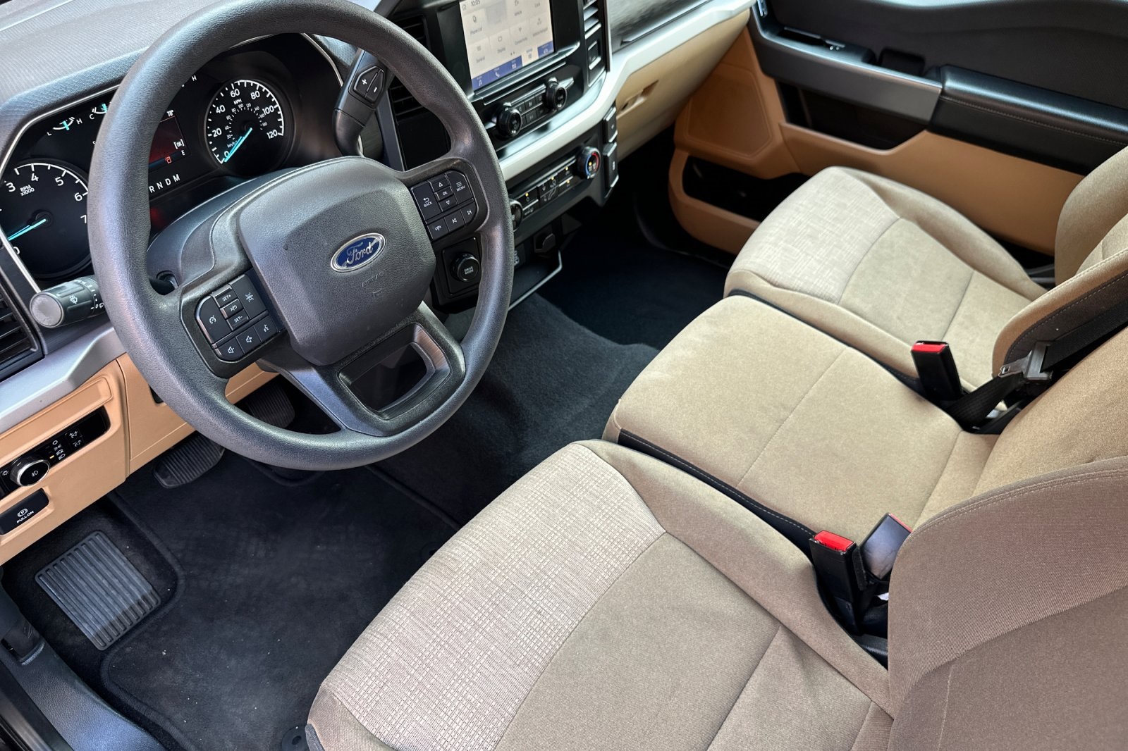 2023 Ford F-150 XLT photo 10