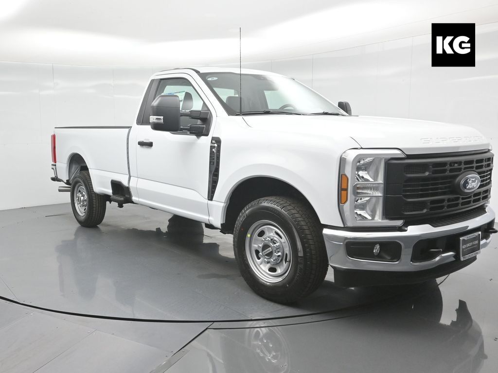 2026 Ford F-250 Super Duty XL's photo