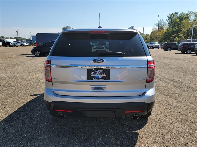 2014 Ford Explorer XLT photo 5