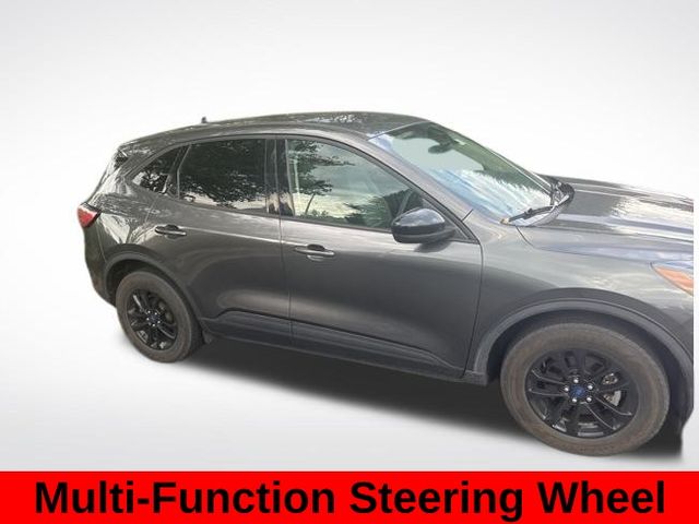 2020 Ford Escape SE Sport Hybrid photo 2