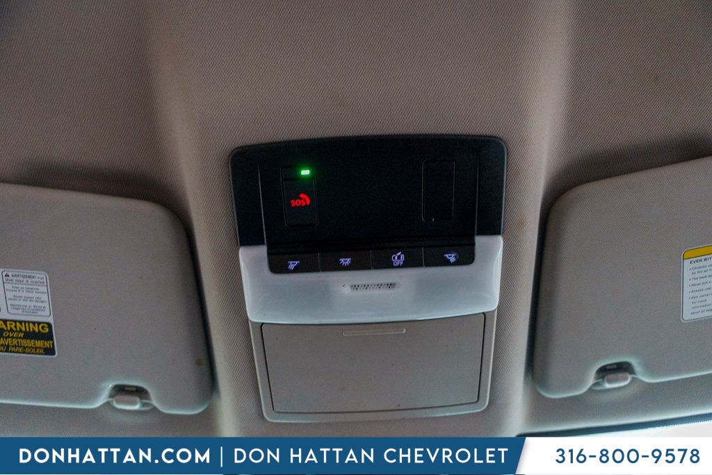 2022 Nissan Rogue SV photo 16