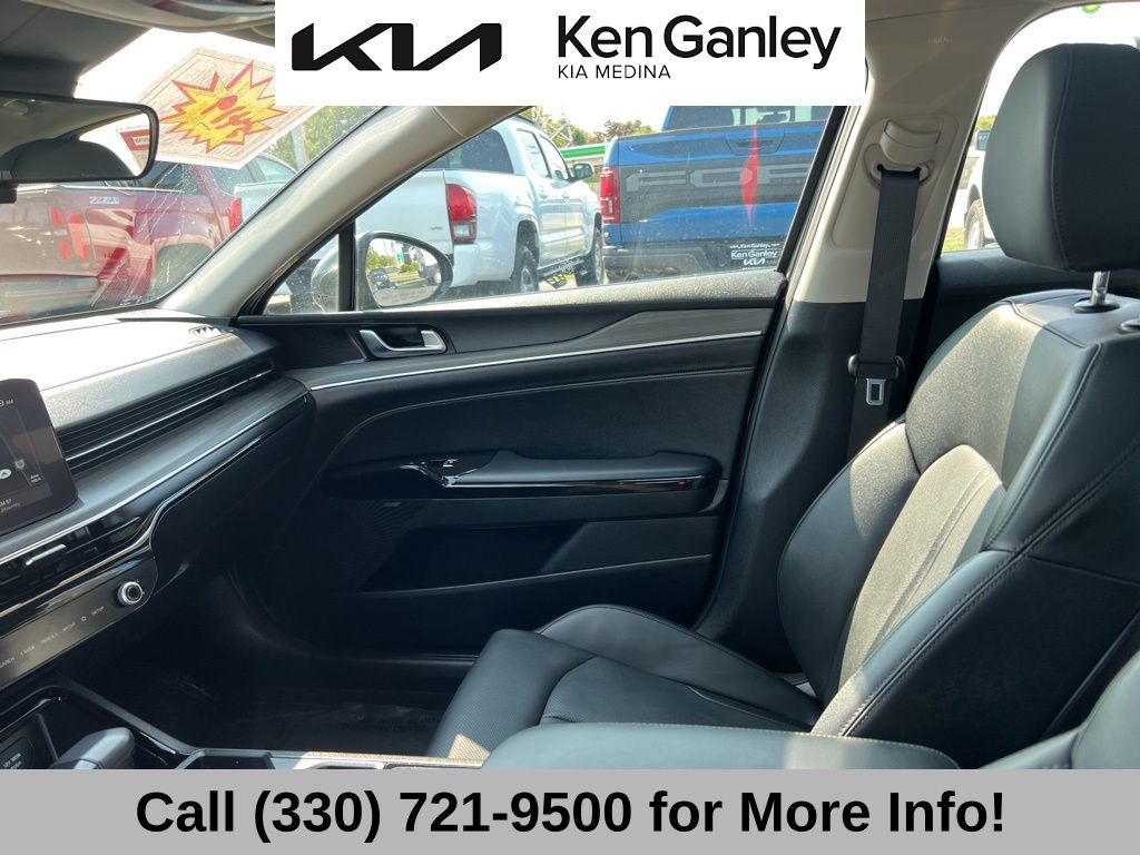 2025 Kia K5 EX photo 34