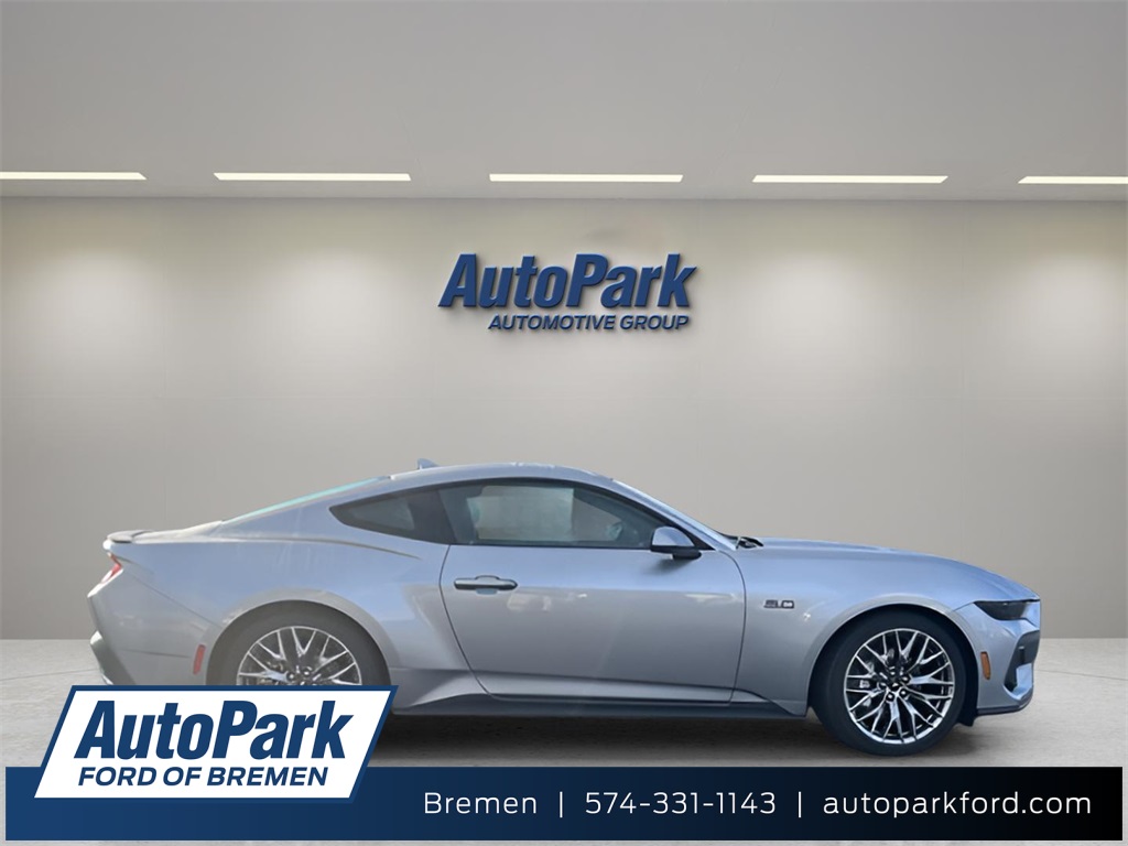 2025 Ford Mustang GT Premium's photo