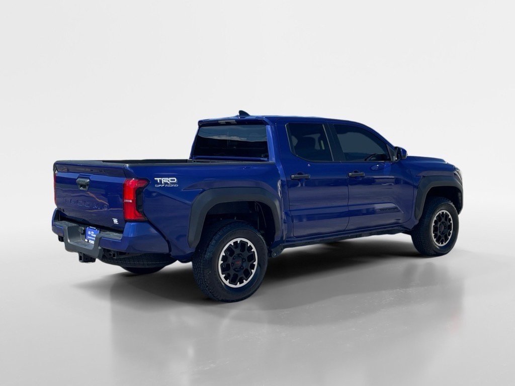 2024 Toyota Tacoma TRD Off-Road photo 5