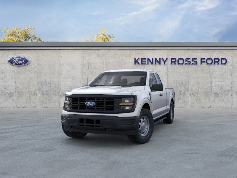 2025 Ford F-150 XL photo 2