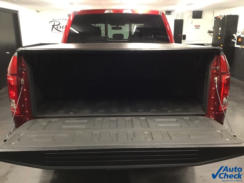 2016 Ford F-150 XLT photo 12