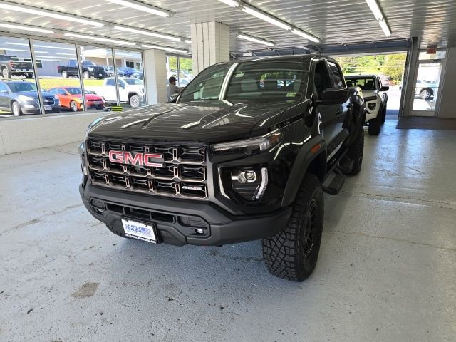 2024 Gmc Canyon AT4X photo 3