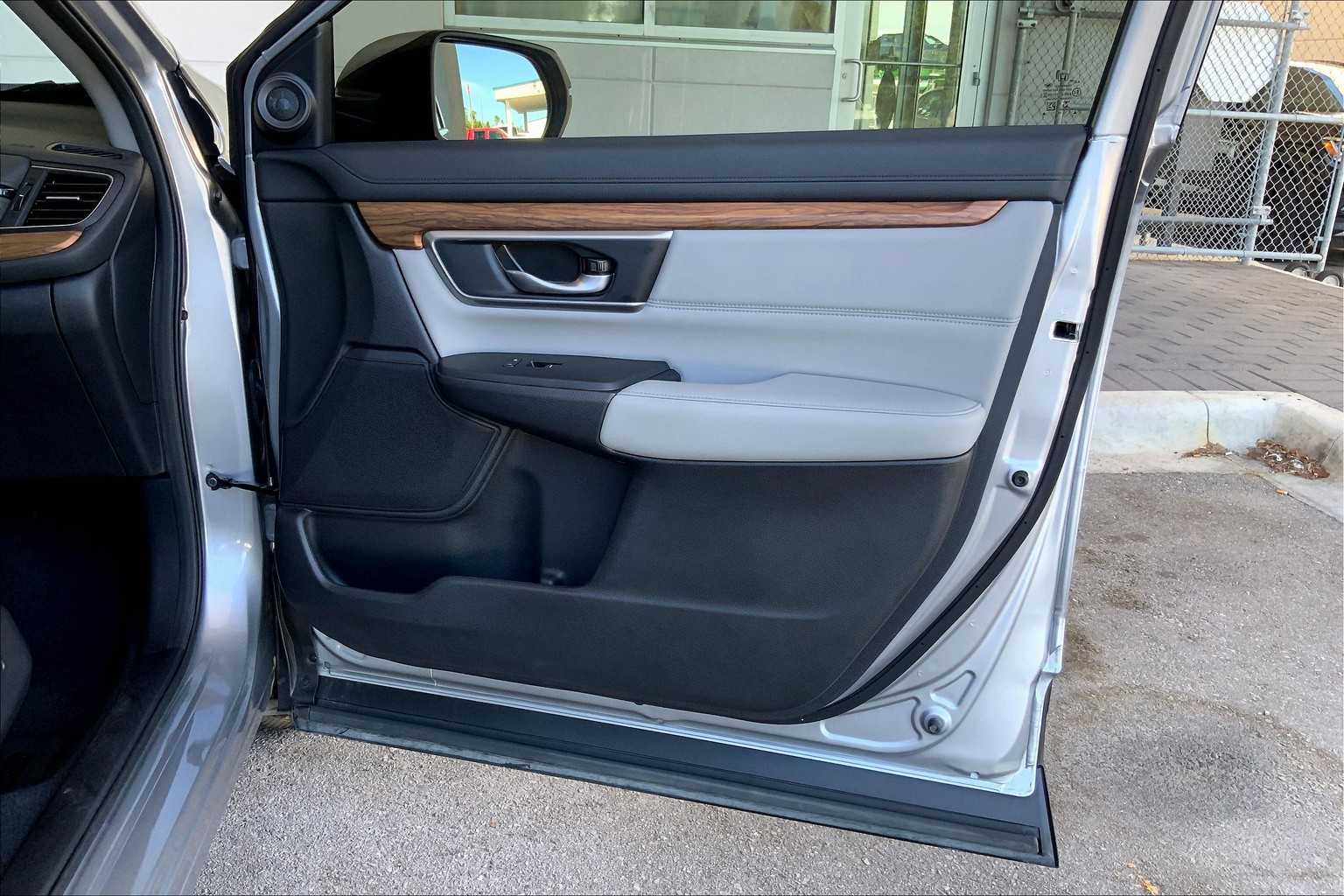 2019 Honda CR-V EX-L photo 20
