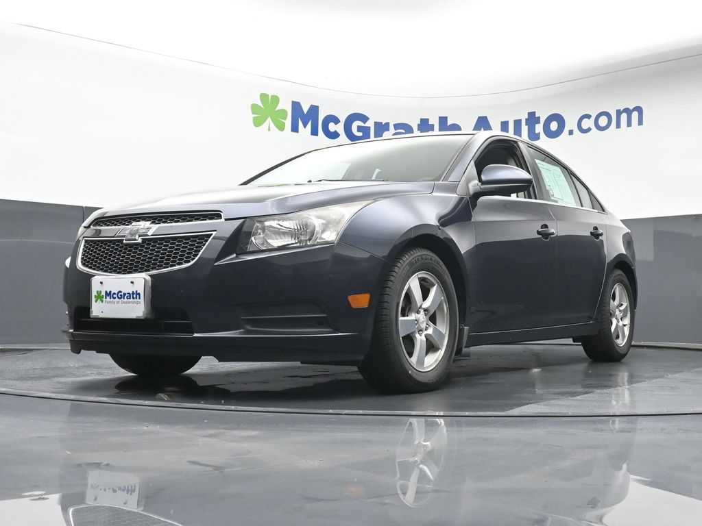 2014 Chevrolet Cruze photo 4