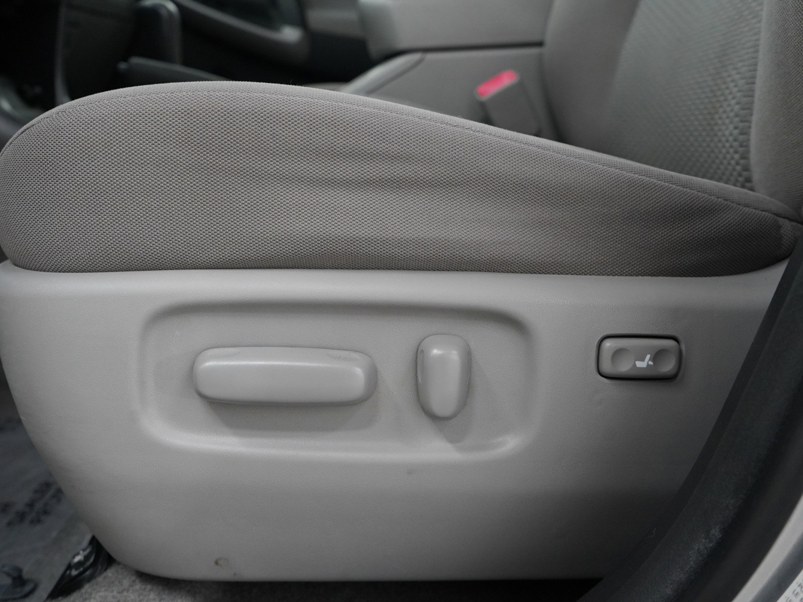 2008 Toyota RAV4 Limited photo 20