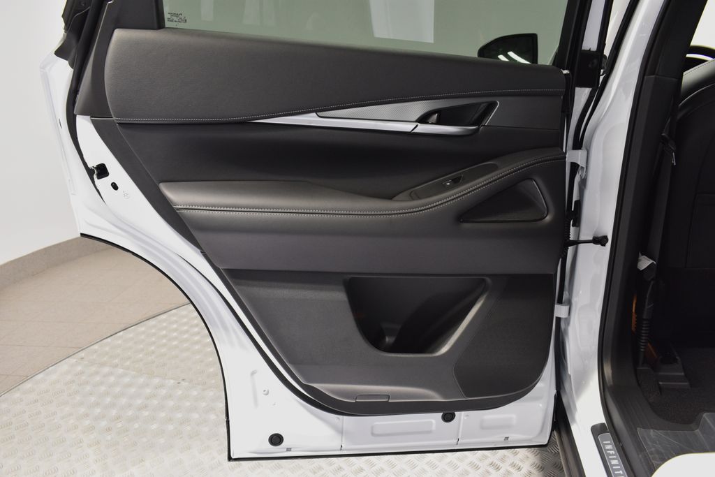 2026 Infiniti QX60 Pure AWD photo 27