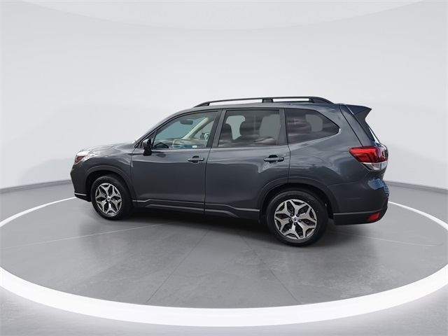 2020 Subaru Forester Premium Base photo 4