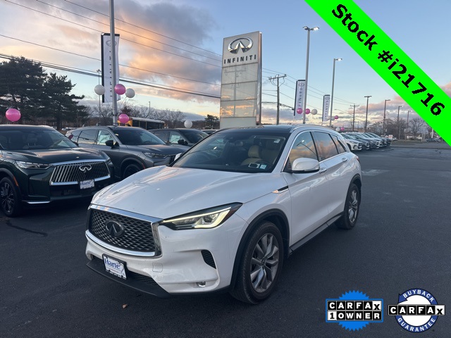 2022 INFINITI QX50 Luxe's photo