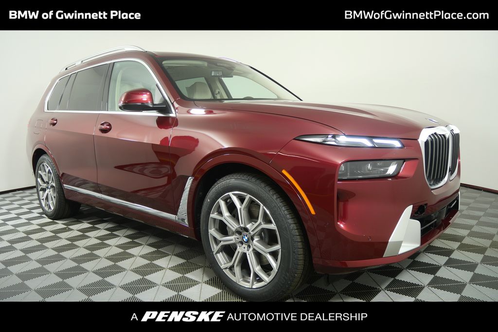 2026 BMW X7 40i's photo