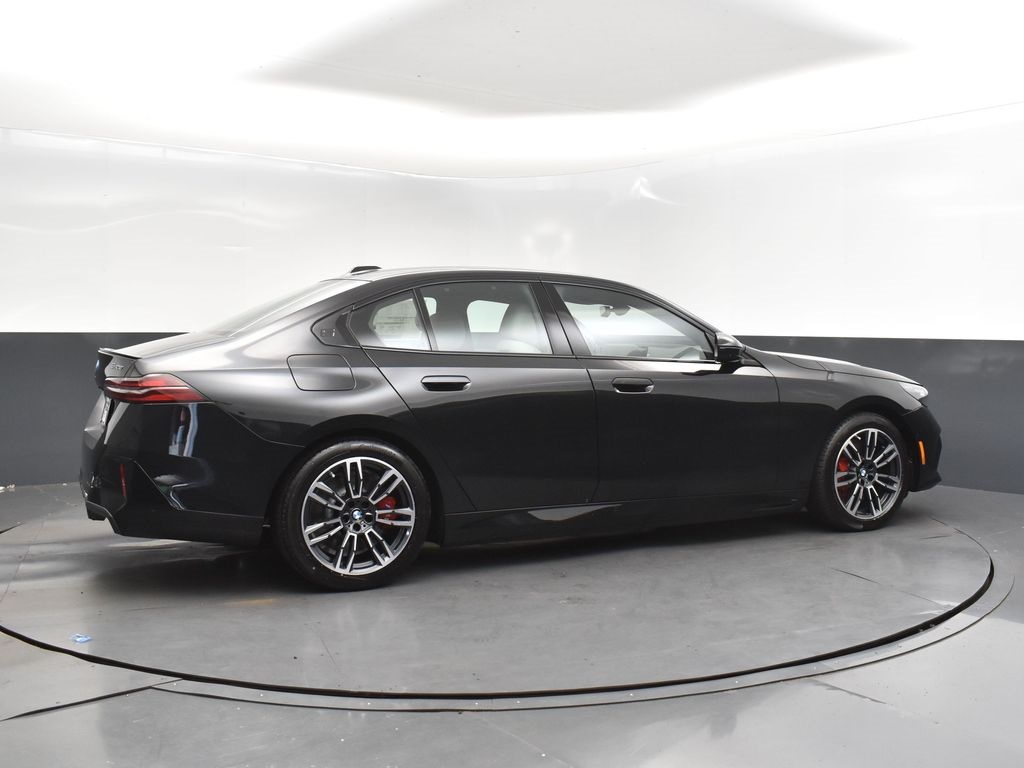 2026 Bmw 550e xDrive photo 8
