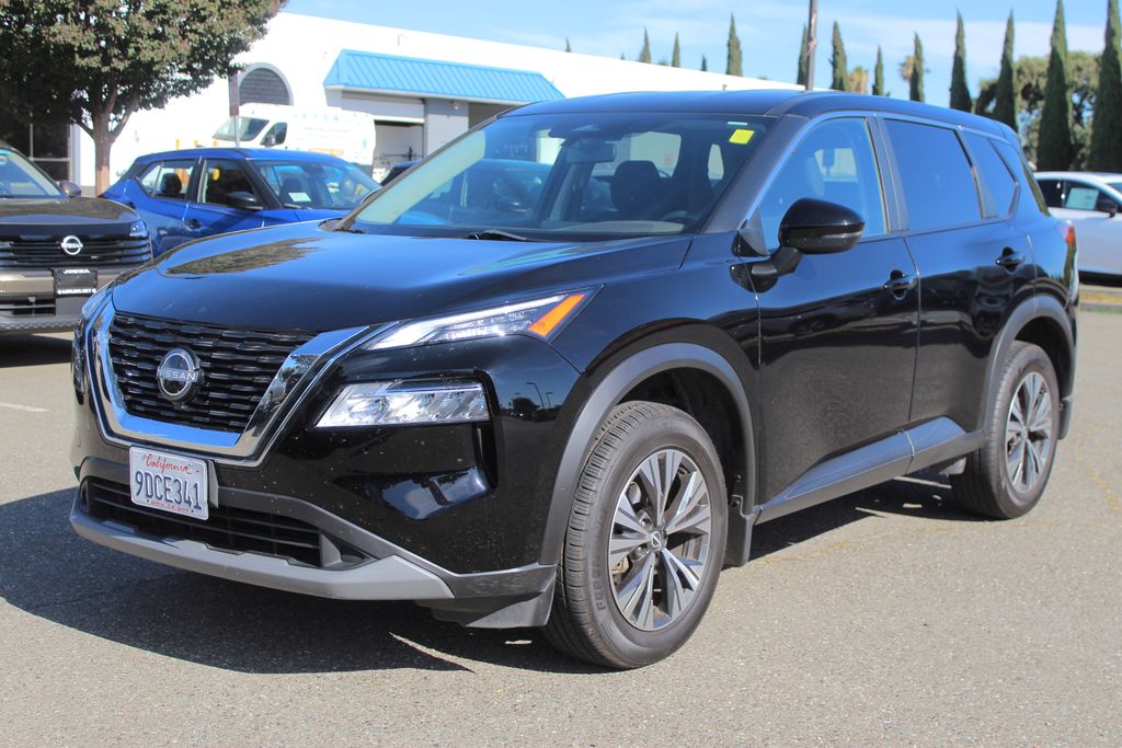 2023 Nissan Rogue SV photo 2
