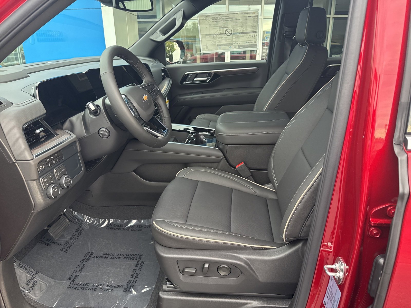 2025 Chevrolet Tahoe Premier photo 18