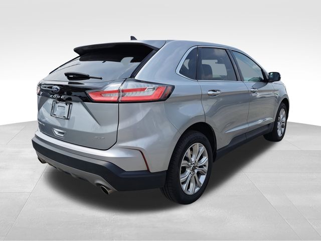 2024 Ford Edge Titanium photo 4