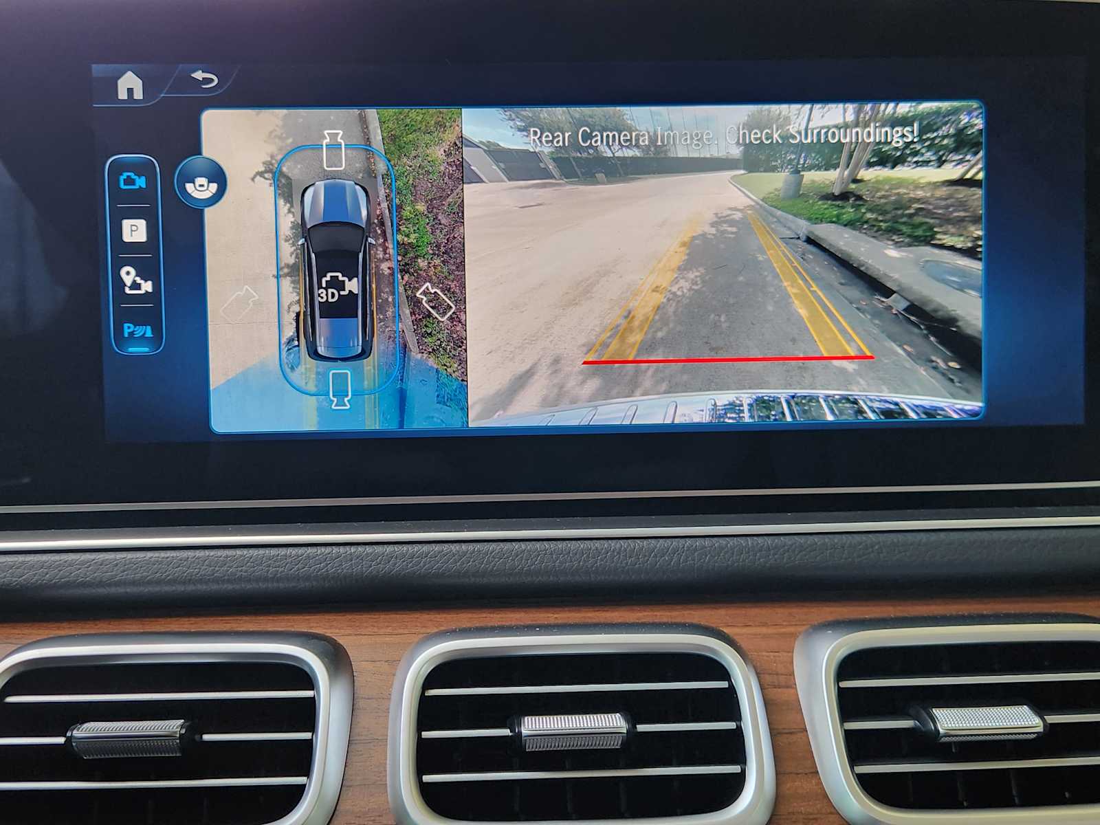 2026 Mercedes Benz GLS 450 4MATIC photo 10