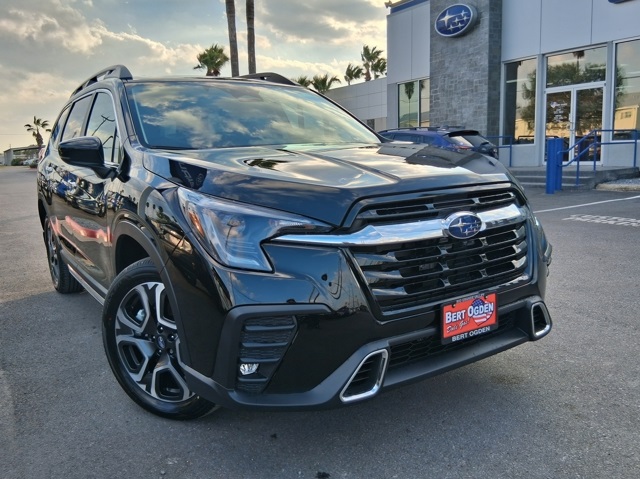 2026 Subaru Ascent Touring's photo