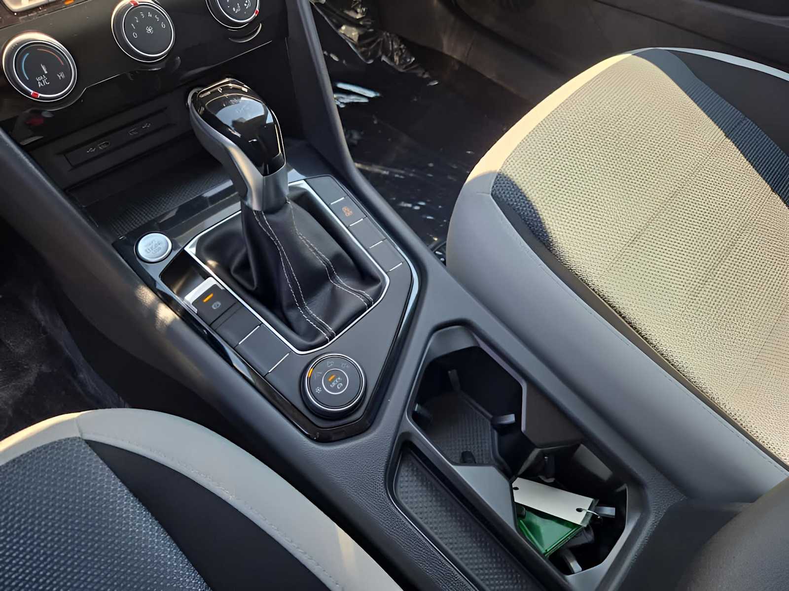 2025 Volkswagen Taos S photo 25