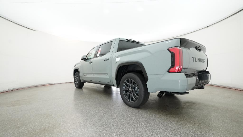 2025 Toyota Tundra Platinum CrewMax photo 29