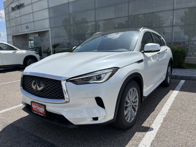 2025 Infiniti QX50 Luxe AWD photo 2