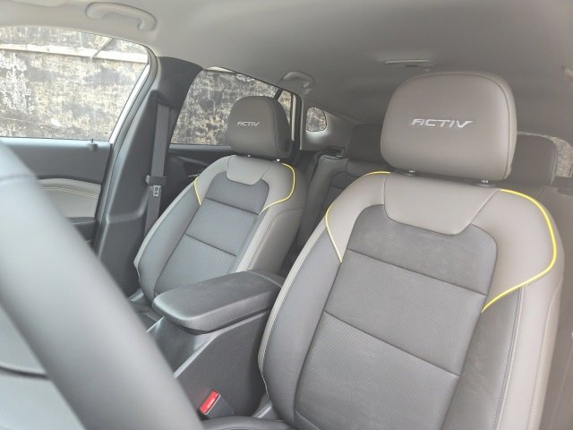 2025 Chevrolet Trax ACTIV photo 3