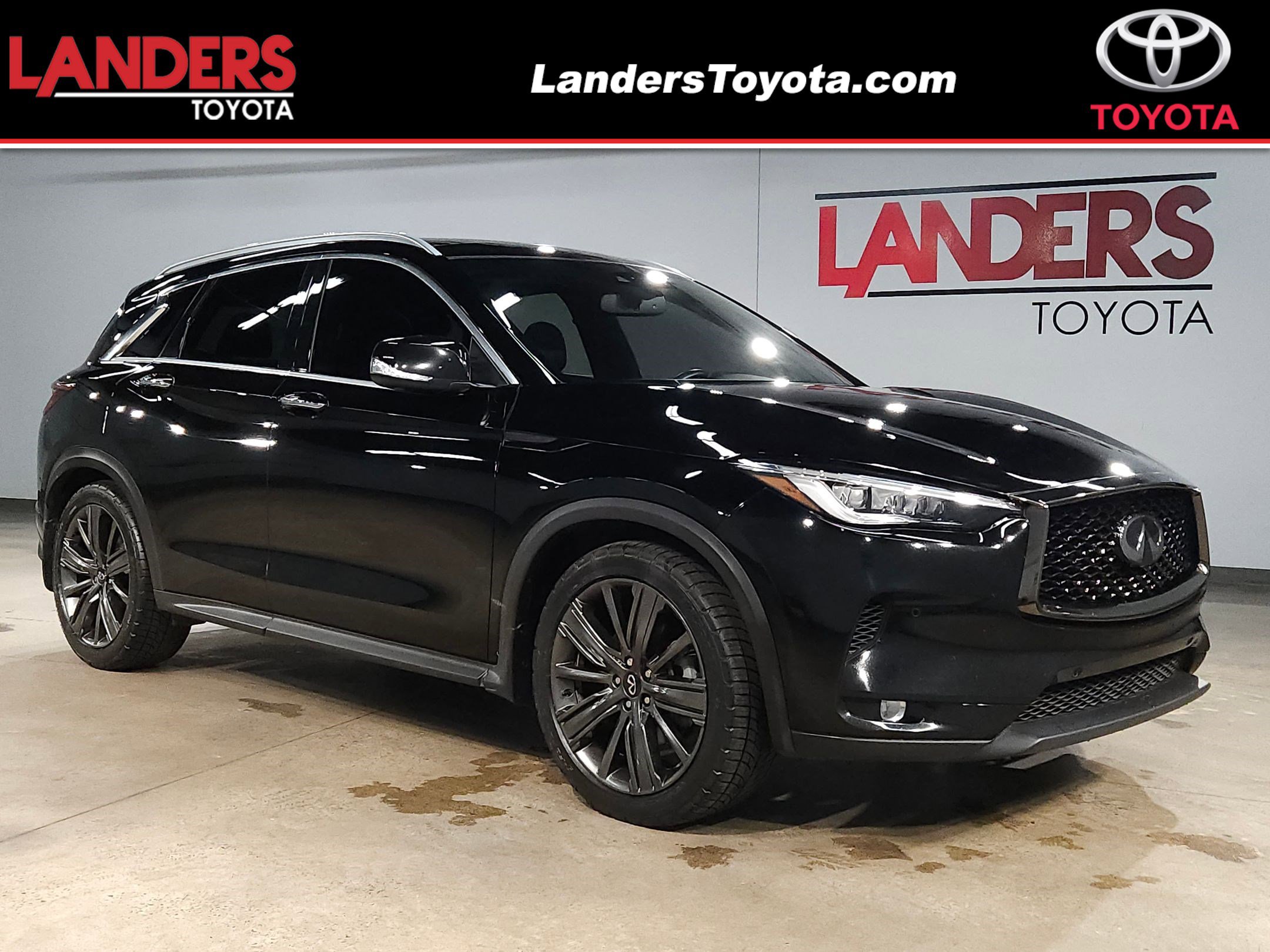 2020 INFINITI QX50 Essential's photo