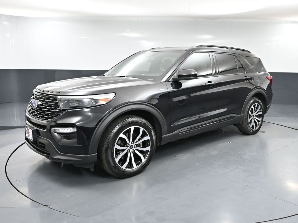 2024 Ford Explorer ST-Line photo 7