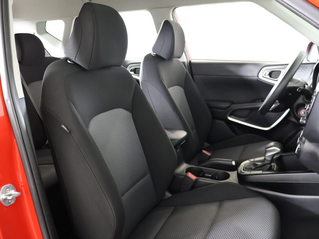 2022 Kia Soul LX photo 24