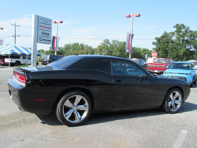 2014 Dodge Challenger R/T photo 6