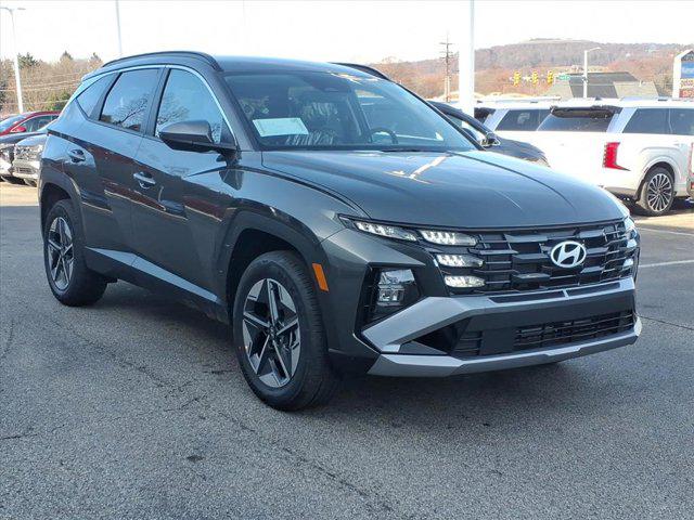 2026 Hyundai Tucson Blue SE's photo