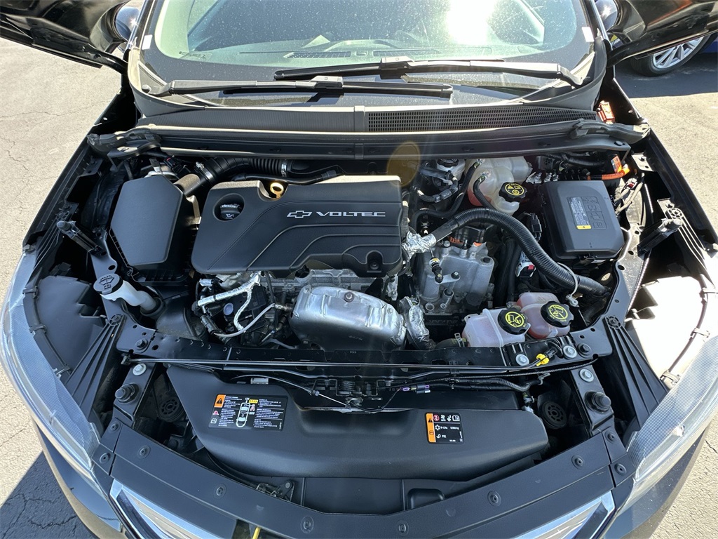 2018 Chevrolet Volt LT photo 24