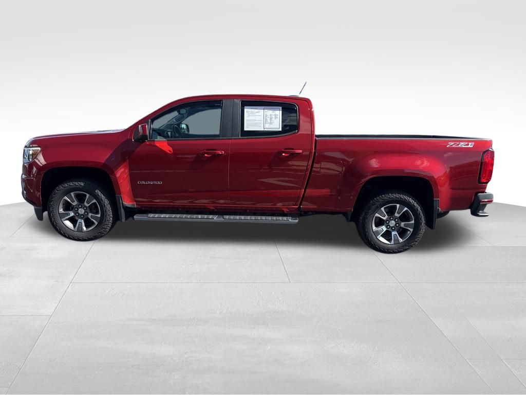 2015 Chevrolet Colorado Z71 photo 2