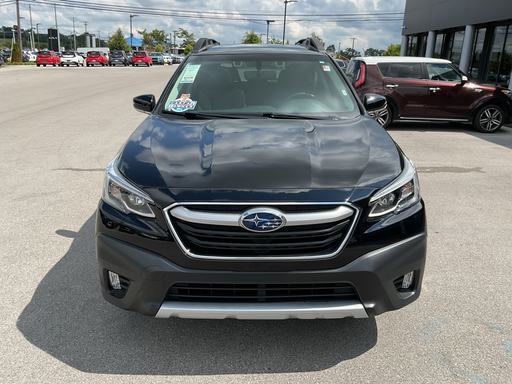 2022 Subaru Outback Limited photo 2