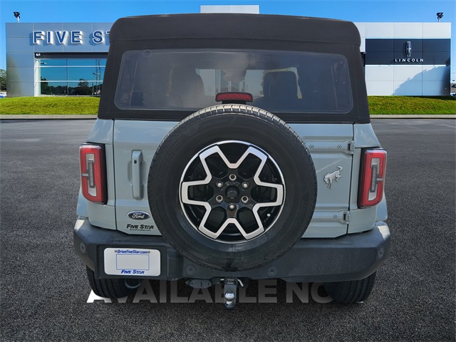 2022 Ford Bronco Outer Banks photo 5