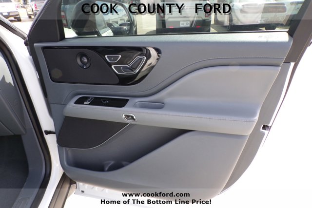 2021 Lincoln Aviator Reserve photo 23