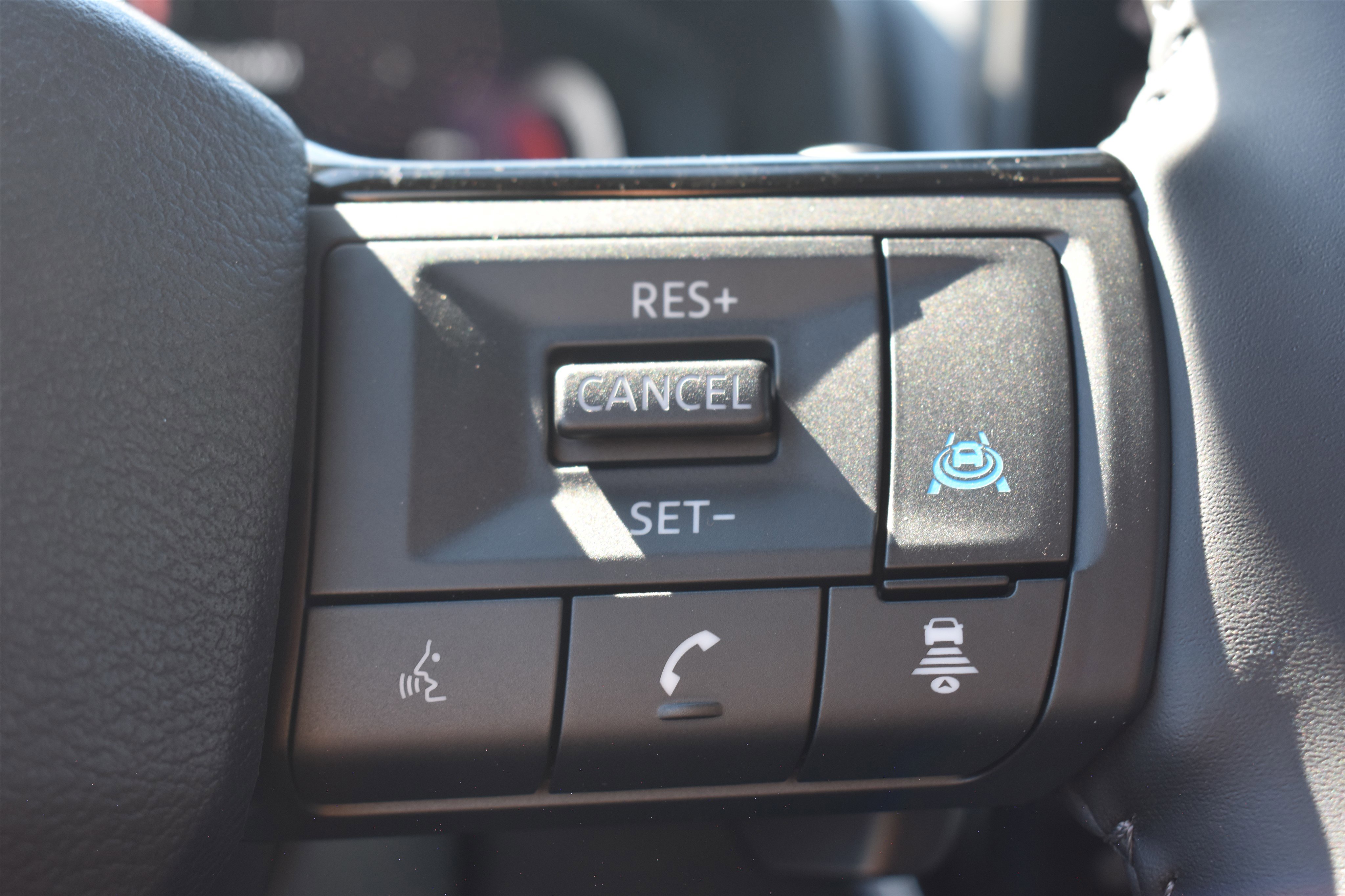 2026 Nissan Rogue Platinum photo 12