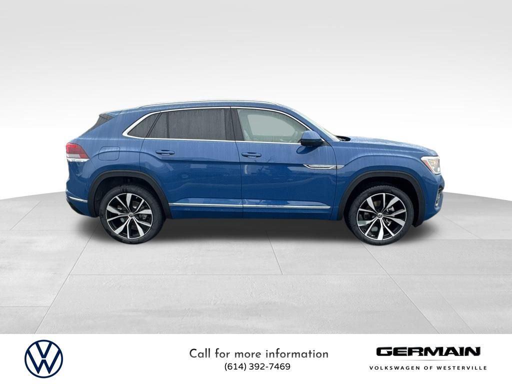 2025 Volkswagen Atlas Cross Sport SEL Premium R-Line photo 4