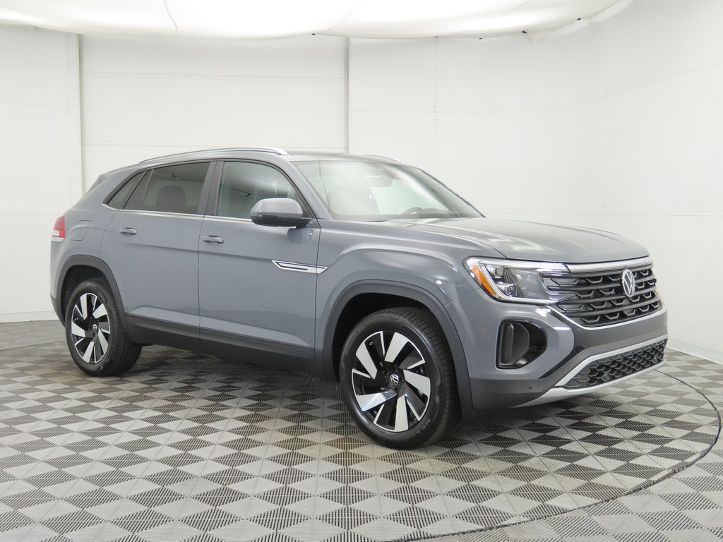 2026 Volkswagen Atlas Cross Sport SE Technology photo 3