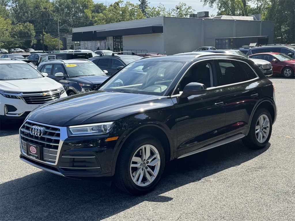 2020 Audi Q5 45 Premium photo 2