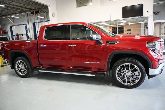 2026 Gmc Sierra 1500 SLT photo 4